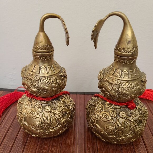 TWO Feng Shui Heavy Brass Hollow Gourds with Coins to Attract Wealth - Picture 6 of 14